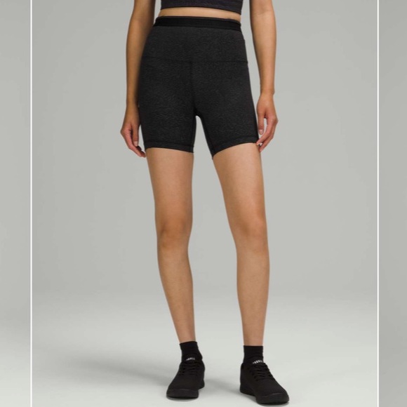 LULULEMON Wunder Train Pocketed High Rise Short 6" - Picture 2 of 7